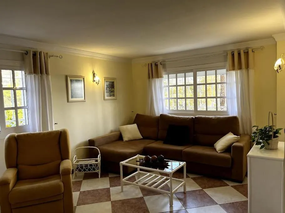 Villa Puerto De La Luz 미하스